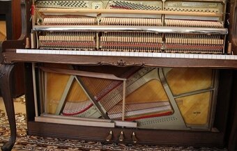 České pianino Petrof model antik + židle - 3