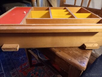 Starý  nábytek pro panenky - skříň - 3