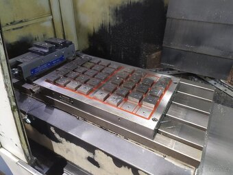 Obráběcí centrum (vertikální) HURCO BMC 4020 (6222) - 3