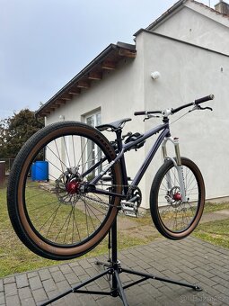 Dirtové kolo specialized - 3