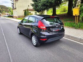 FORD Fiesta, 1.3 (60 kW), r.v. 2013, klima,parkovací senzory - 3