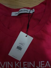 Calvin Klein růžové tričko vel.XS - 3