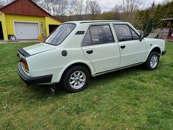 Prodám Škoda 120L r.v.1988 - 3
