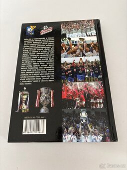 kniha o českém fotbale - 3
