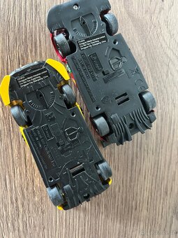 2 auta na ovládání Ferrari - Shell - 3