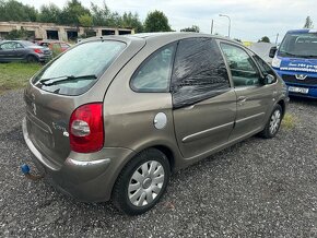 Díly z vozu Citroen picasso 1.6 hdi - 3