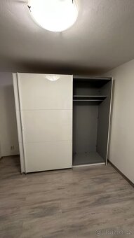 Skříň - 3
