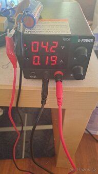 Laboratorní zdroj Nice Power SPS-E305 - 3