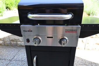 Plynový gril Char-Broil Performance 220B se dvěma hořáky - 3