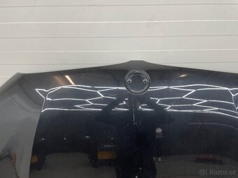 Kapota BMW X7 G07 - 3
