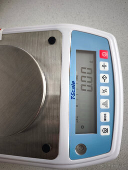 Přesná laboratorní váha TSCALE NHB600, 600g / 0,01g - 3