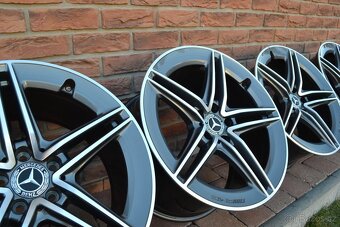 5x112 R19 Originální disky Mercedes-Benz C-class C63 AMG - 3