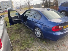 BMW e90 320d - NÁHRADNÍ DÍLY - 3