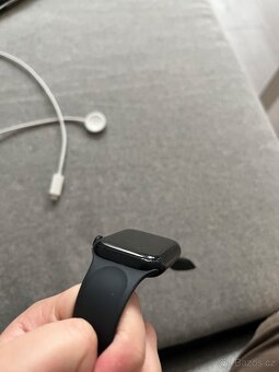 Apple Watch SE GPS 40mm 2024 - 3