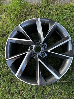 originální alu kola Škoda Vega R19 - 3
