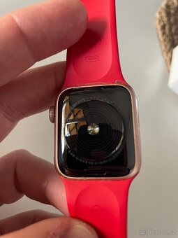 Apple watch SE 40mm rose gold - 3