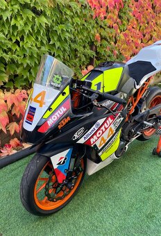KTM RC 390 – okruhovka ADAC Cup (2016) - 3
