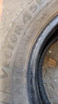 Zimní 165/70/13 7mm - 3