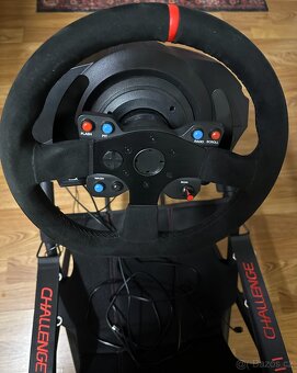 Volant Thrustmaster T300 a sedačka Playseat Challenge - 3