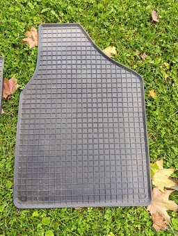 Gumové koberce VW Sharan - 3