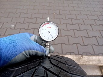 zimní pneu yokohama 215/60/17 - 3