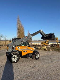Teleskopický nakladač - 3