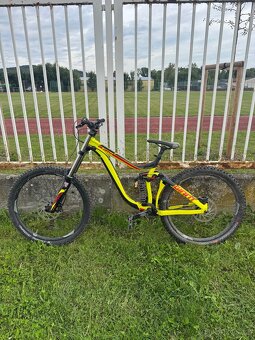 GIANT GLORY DH 2016 vel. L - 3