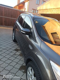 Ford Kuga 4×4, 132 kw Titanium 2.0 tdci - 3