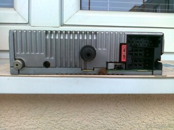 Prodám autorádio BECKER.. - 3