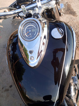 Triumph Rocket III Touring prodám - 3