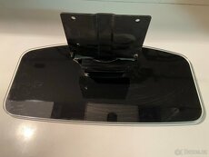 Podstavec pod TV Philips - 3