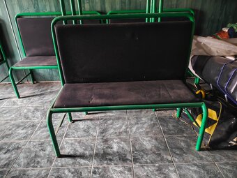 Sedačky a stoly - 3