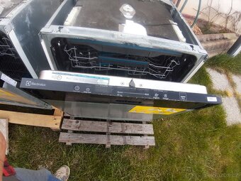 Myčka  Electrolux EEM 48320L - 3