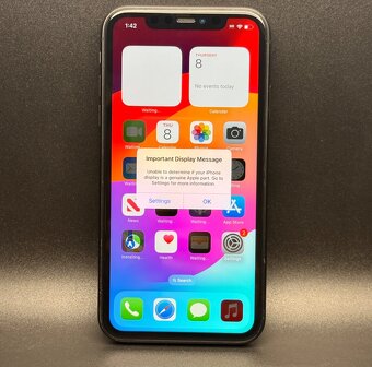 Apple iPhone 11 64GB - plně odemčený - dobrý stav - 3