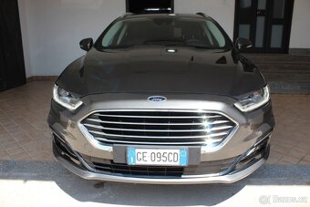 Ford Mondeo 2.0 EcoBlue S&S SW Titanium rok 01/2021 - 3