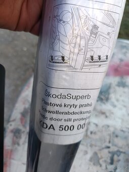 ŠKODA SUPERB 1. PRAHOVÉ LIŠTY/ULOŽENKA - 3