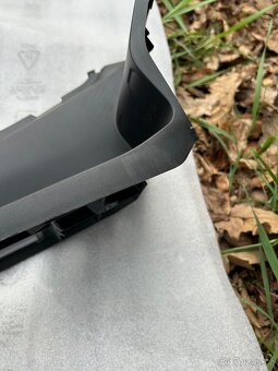 Honda Forza 125 plast nášlapu (64311-K0B-T00ZA) - 3