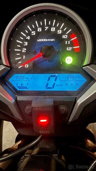 Honda CBR250R - 3