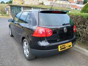 Volkswagen Golf 1.6i 75kW Trendline - 3
