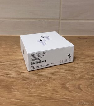 Airpods 4 - 3