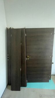 2 x interiorové dveře s obložkami 80cm - 3