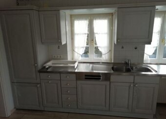 Luxusní bílá venkovská kuchyně se spotřebiči,5786 - 3