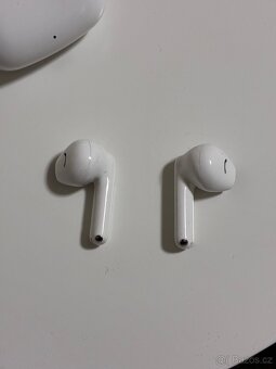 Huawei FreeBuds SE 2 bílá - 3