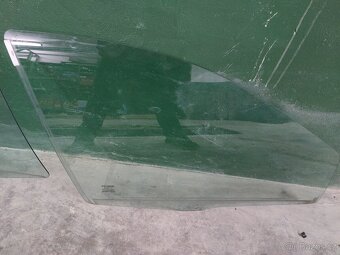 Fiat Punto - boční okna - 3