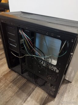 PC skřín Zalman - 3