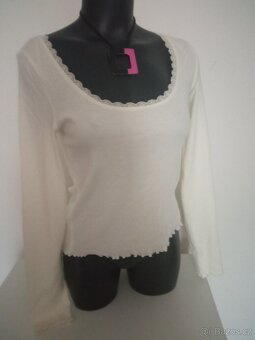 Dámská trika velikost M - 3