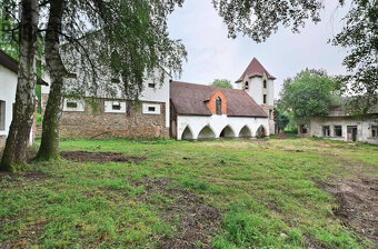 Rodinný dům Zásmuky - Vršice, pozemek 42.000 m2 - 3