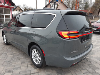 Chrysler Pacifica 3,6L V6, nový model, 73.000km, po servise - 3