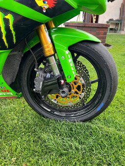Kawasaki ZX6R Ninja - 3