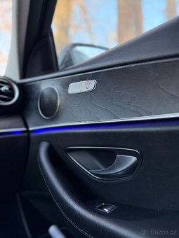 Mercedes E220D AVANTGARDE - 3